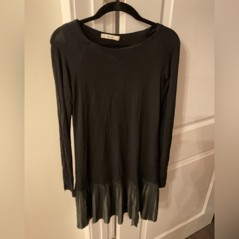 Stretchy black dress to grey skirt